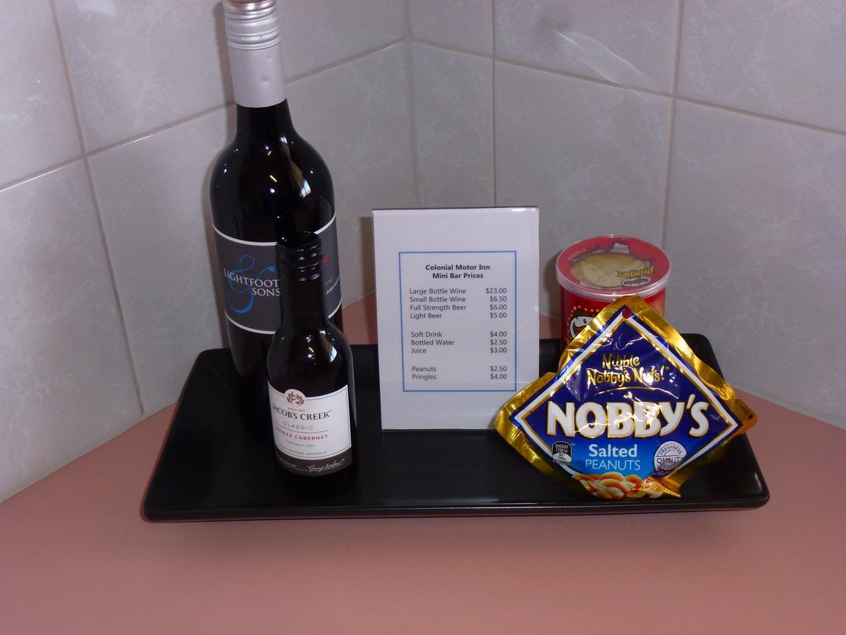 Colonial Motor Inn Bairnsdale Golden Chain Property Esterno foto